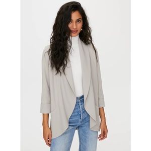 Aritzia Wilfred Chevalier Jacket size 2- excellent condition